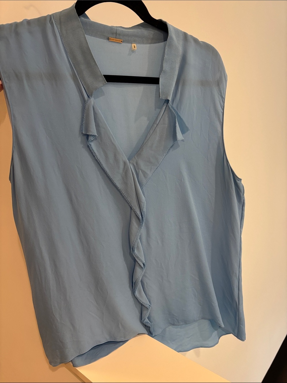 Elie Tahari Light Blue Silk Sleeveless Ruffle V-Neck Tank